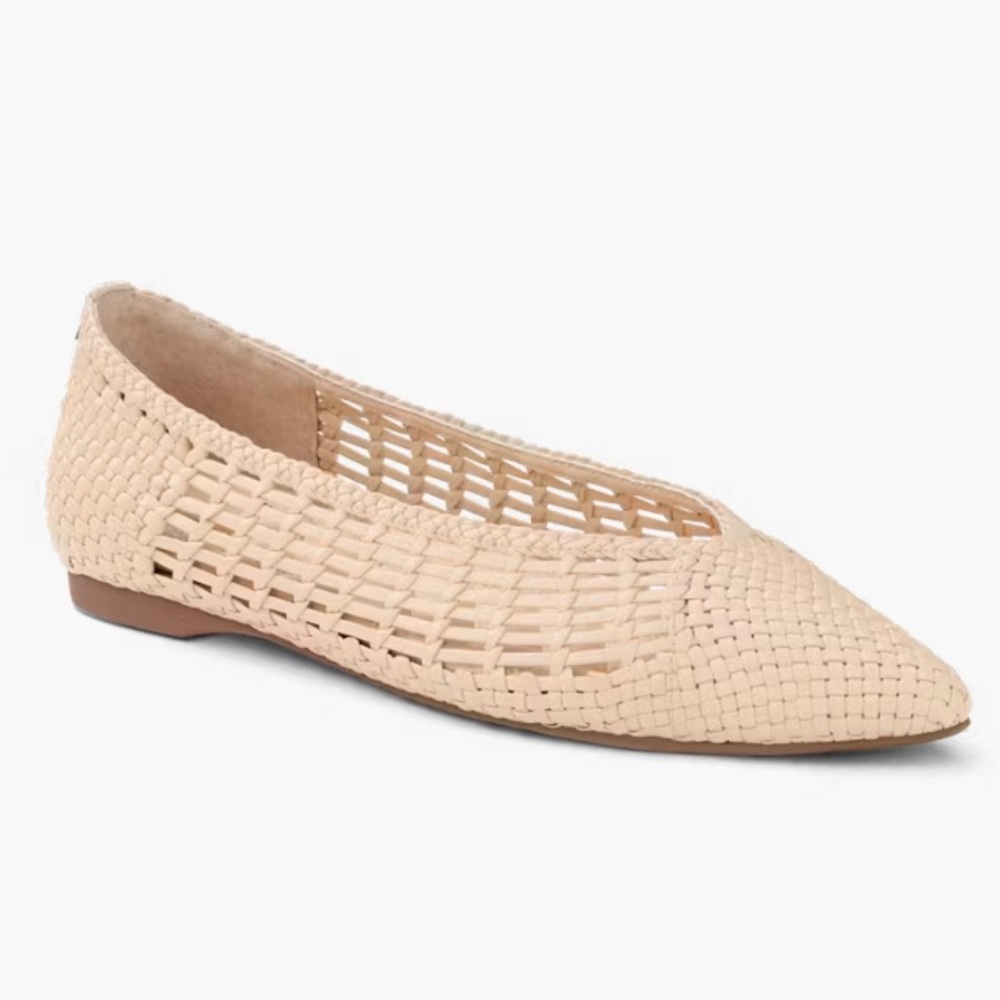 Birdies Woven Pointed Toe Flat in Light Beige